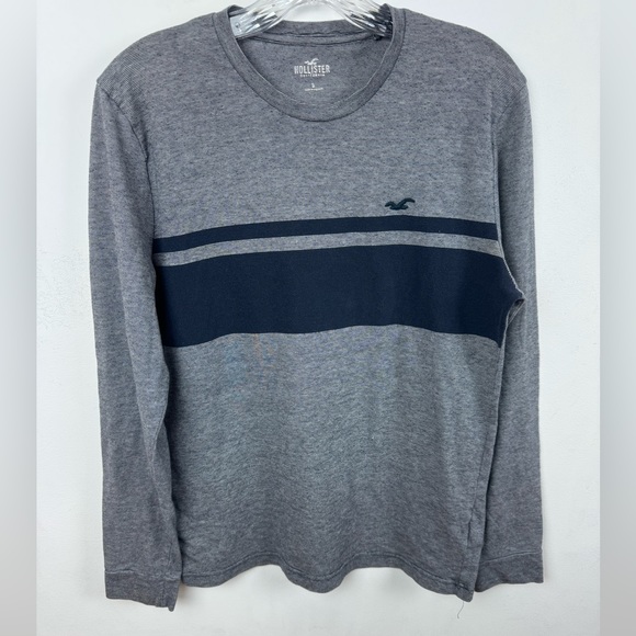 Hollister Long Sleeve - Picture 1 of 4